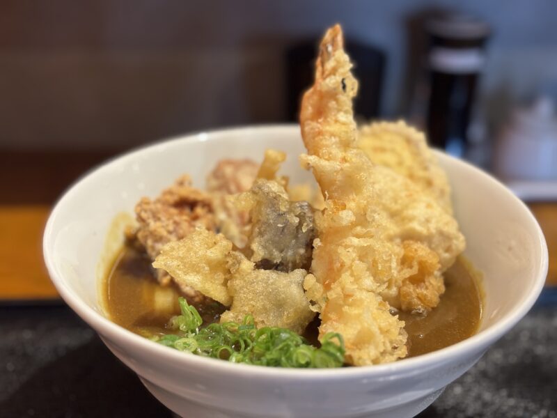 Udama谷町base Udama全のせコンボ カレーうどん